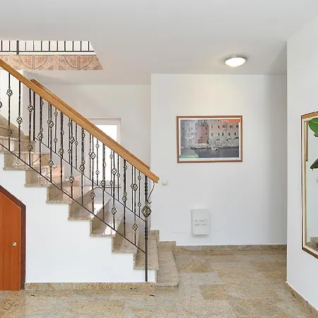 Apartamento Fuer 4 Personen Ca 49 Qm In Rovinj, Istrien Istrische Riviera *