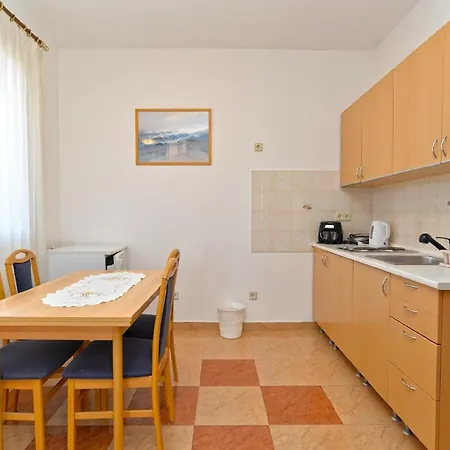 Apartment Fuer 4 Personen Ca 49 Qm In Rovinj, Istrien Istrische Riviera