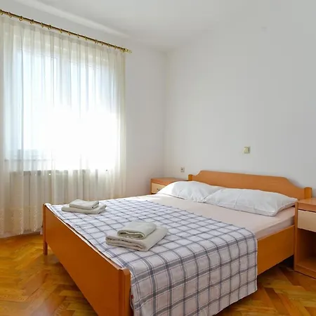 Fuer 4 Personen Ca 49 Qm In Rovinj, Istrien Istrische Riviera Apartment