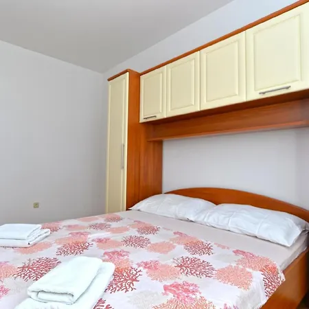 Fuer 4 Personen Ca 49 Qm In Rovinj, Istrien Istrische Riviera Apartment Rovinj