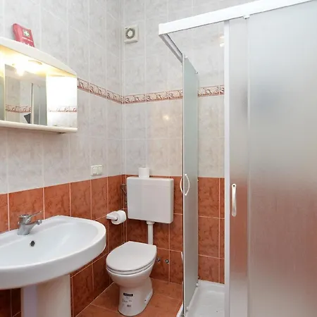 Apartment Fuer 4 Personen Ca 49 Qm In Rovinj, Istrien Istrische Riviera Rovinj